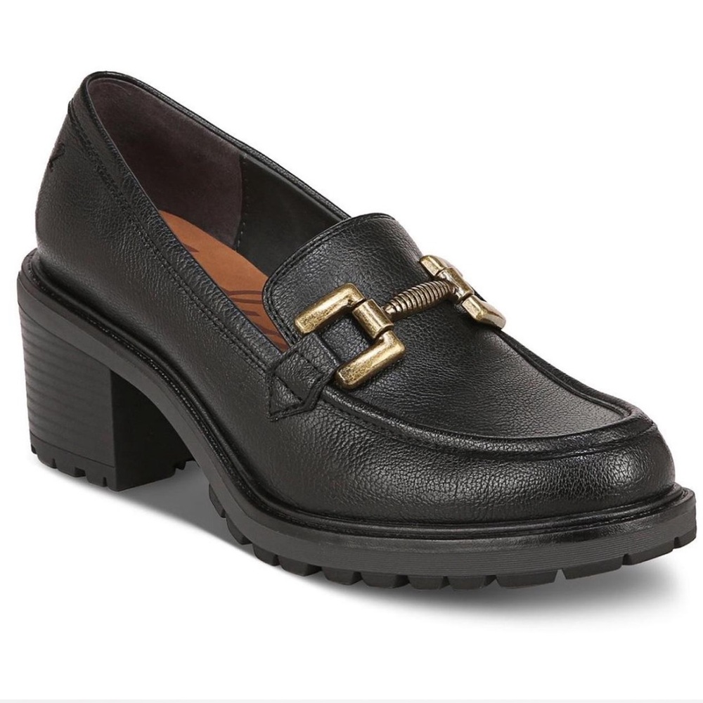 New Zodiac Women’s Gemma Black Chunky Lug Sole Loafers with Gold Hardware Y2K